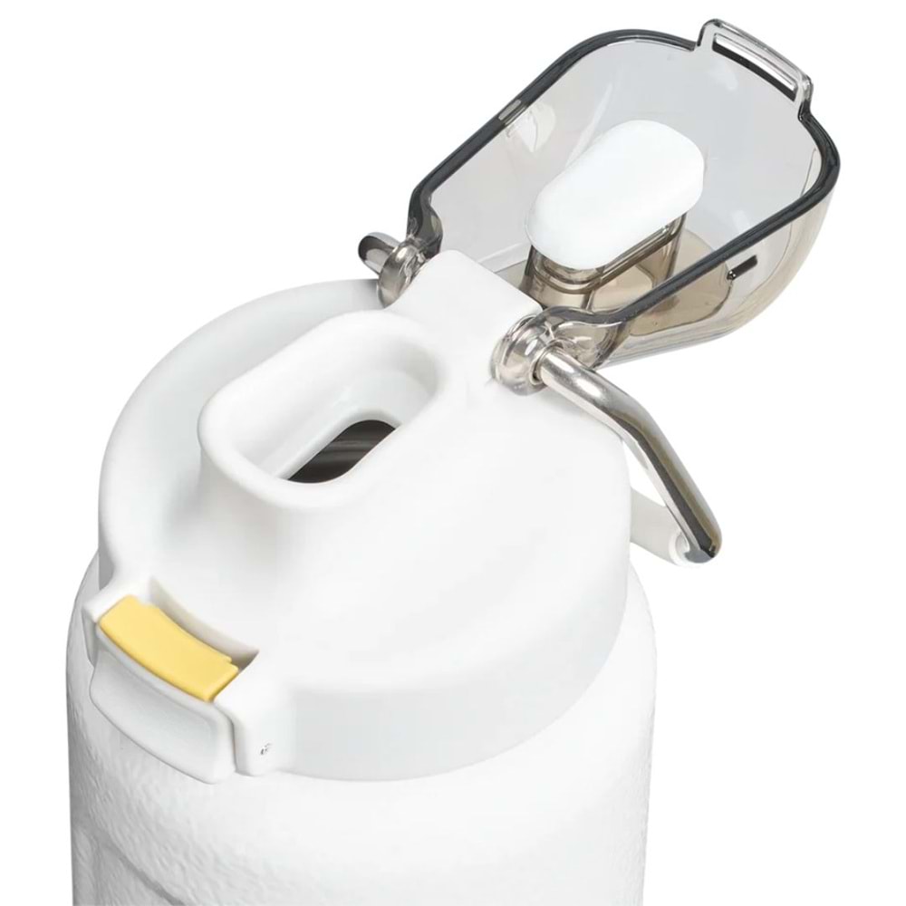 Stanley Wellspring Bottle 0,70 Lt Kilitli Kapak Matara