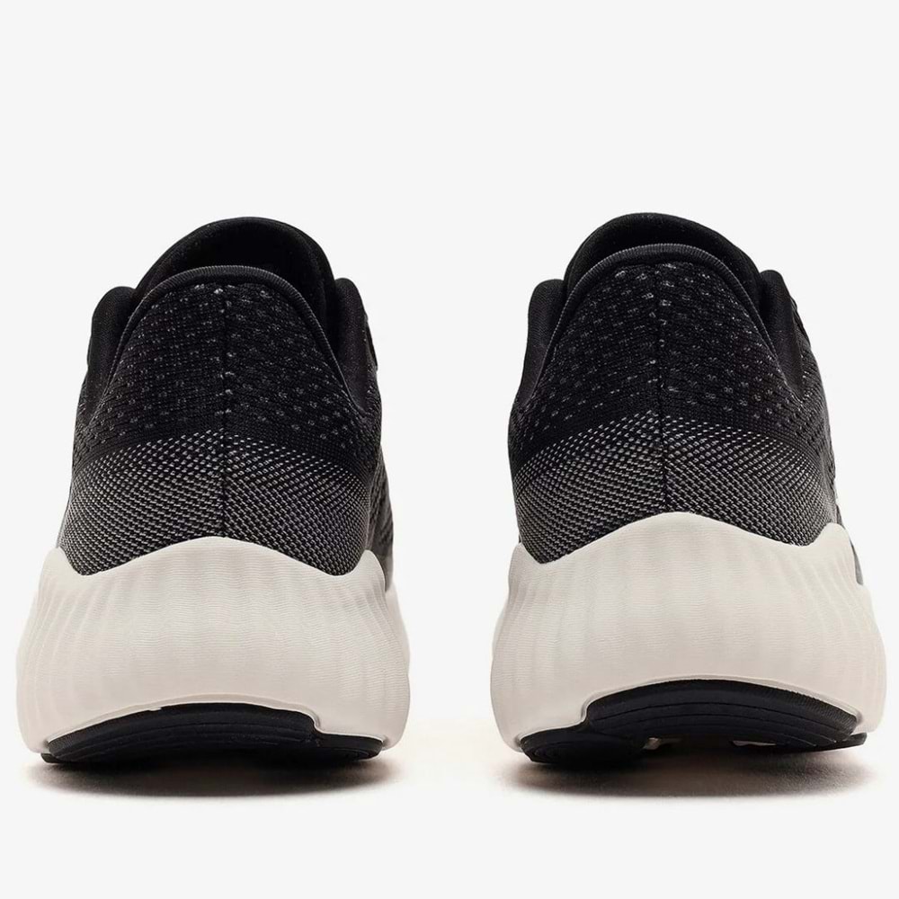 Skechers Go Run Now 129735-BKW Unisex Spor Ayakkabı