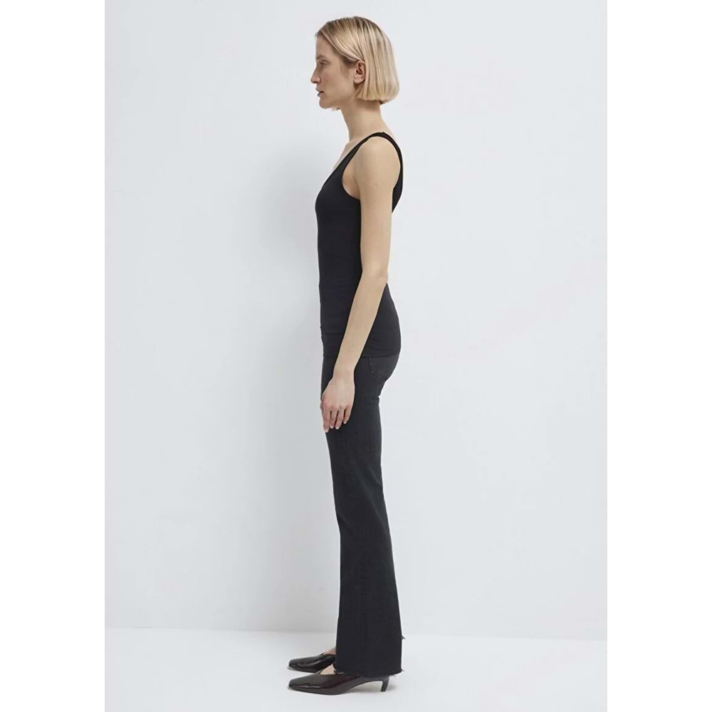 Mavi M164156-900 Mavi Basic Stretch Atlet Kadın Tişört