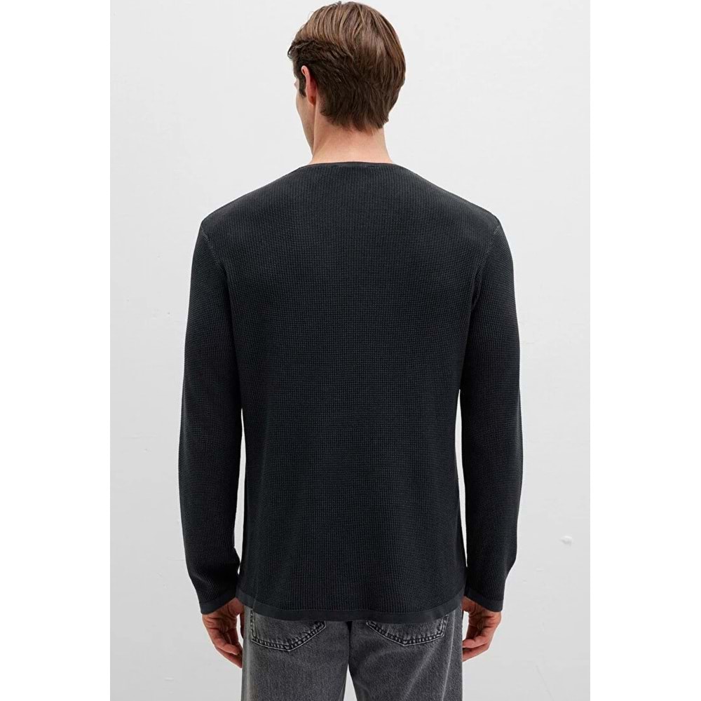 Mavi M070702-900 Bisiklet Yaka Kazak Erkek Sweatshirt