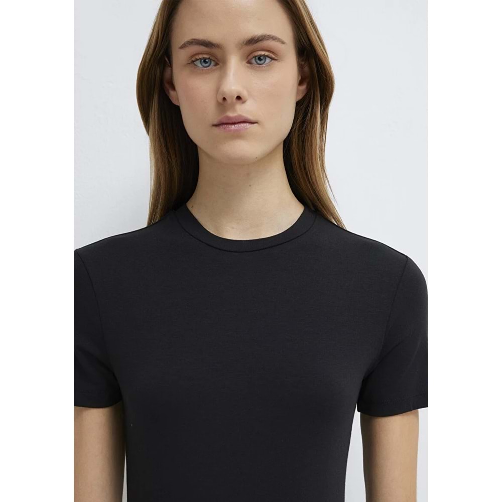 Mavi M1600963-900 Mavi Soft-Premium Basic Modal Karışımlı T-Shirt Kadın Tişört