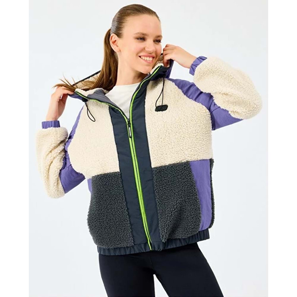Skechers S232311-102 W Outdoor Fleece Full Zip Sherpa Kadın Mont Kadın Kaban