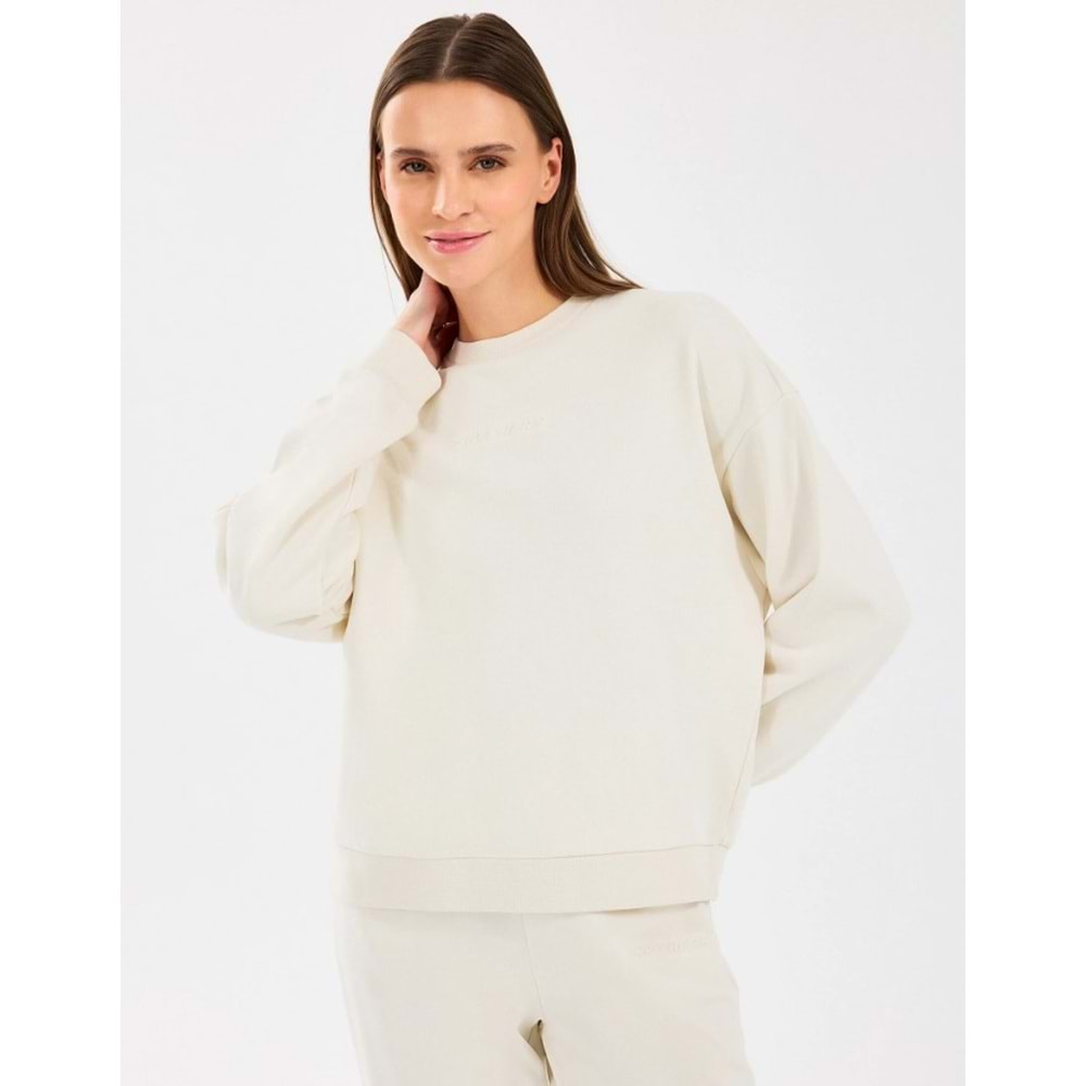 Skechers W Essential Crew Neck S242109-102 Sweatshirt Kadın Sweatshirt