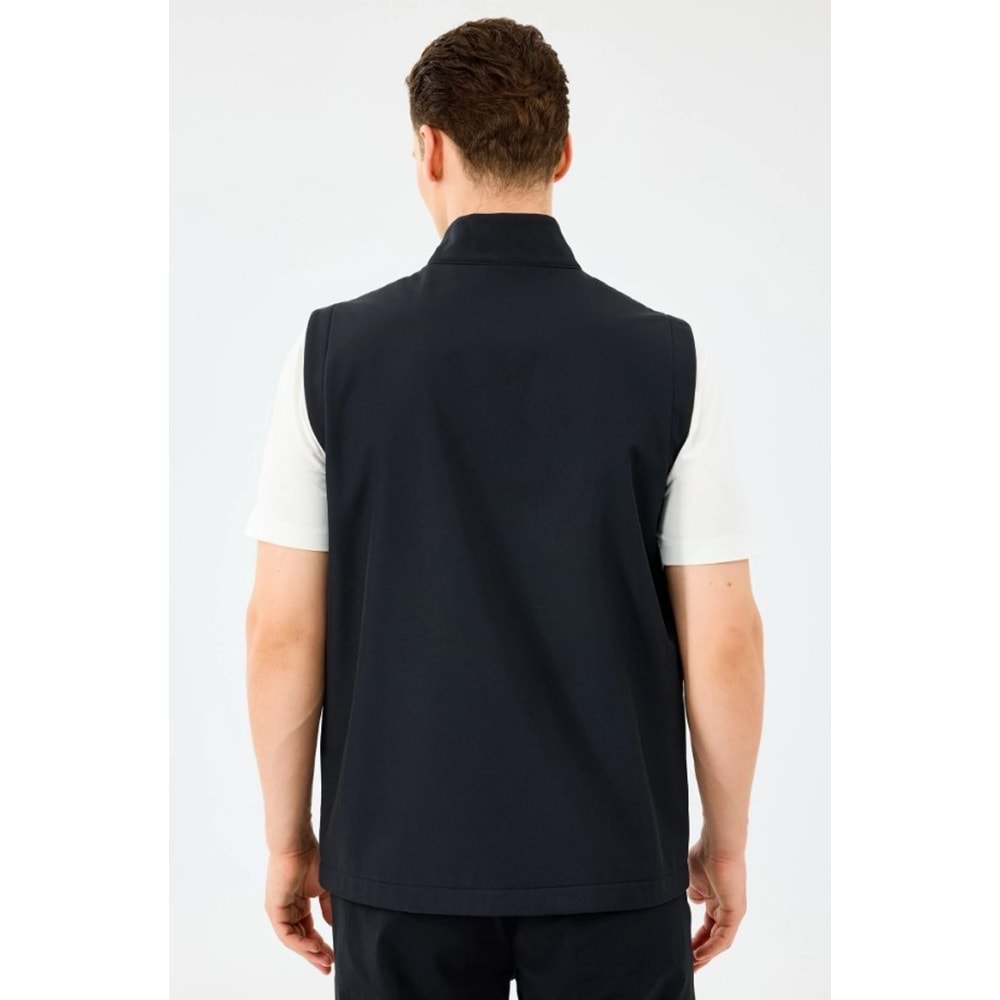 Skechers M Fitted Turtle Neck Softshell Vest S2520220-3817 Erkek Yelek
