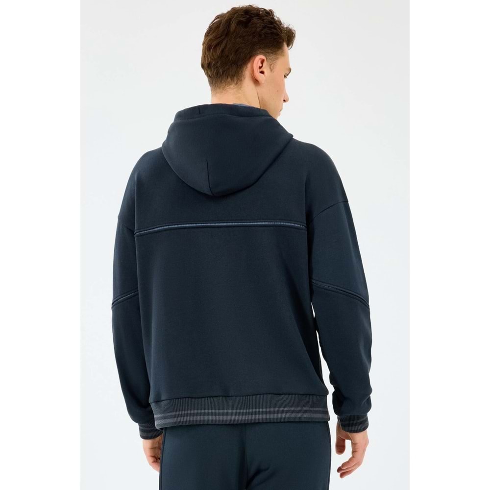 Skechers M Hoodie Kapüşonlu Sweatshirt S2520227-3817 Erkek Kapüşonlu Sweatshirt