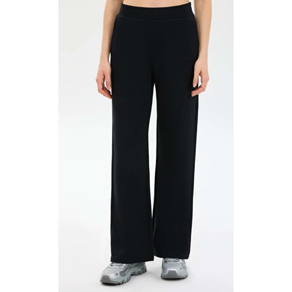 Skechers S2610152-3817 W Essential Wide Leg Sweatpant Kadın Eşofman Altı
