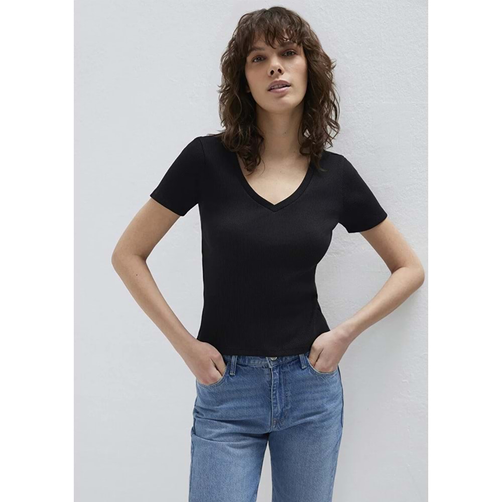 Mavi M1601040-900 Mavi V Yaka Basic T-Shirt Kadın Tişört