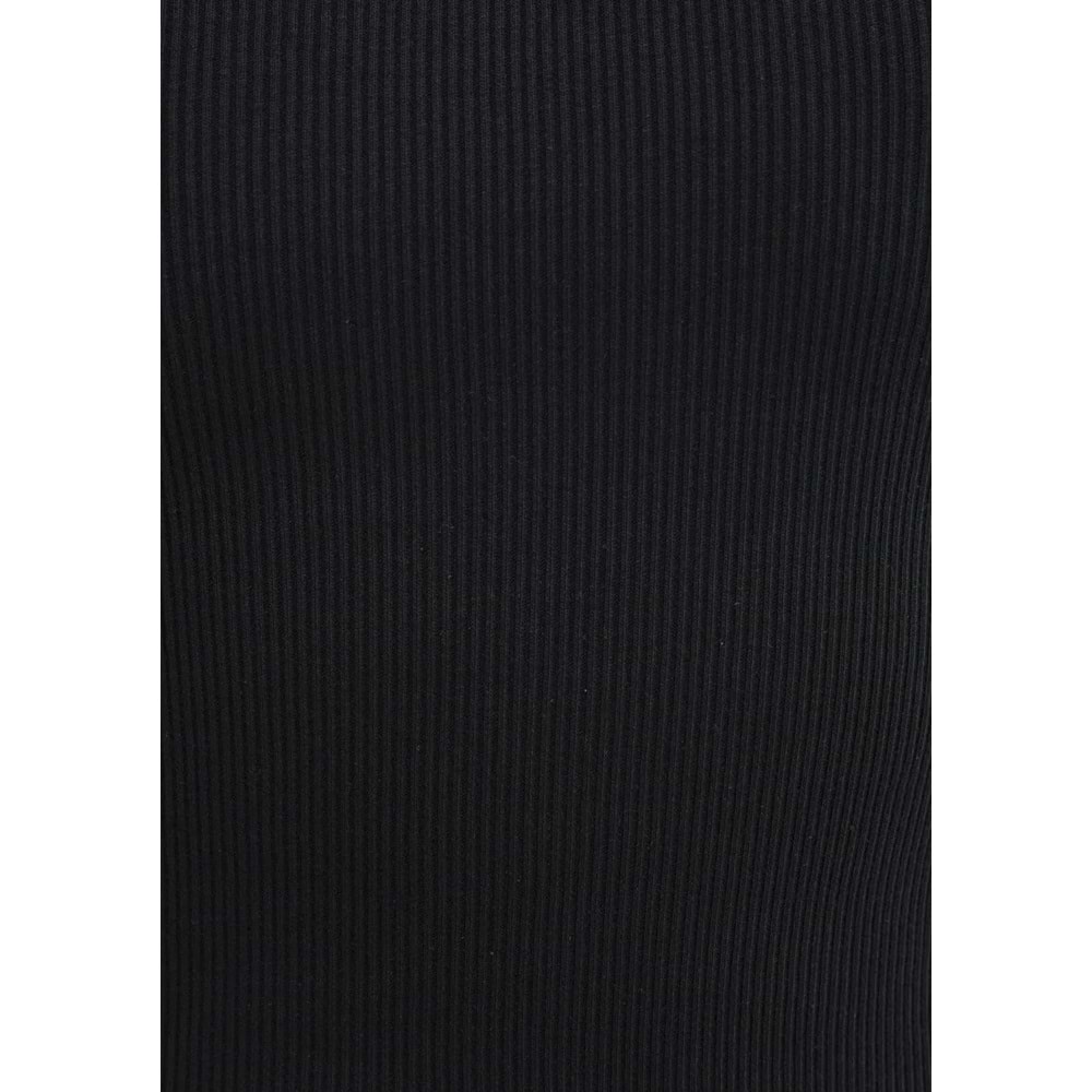Mavi M1601040-900 Mavi V Yaka Basic T-Shirt Kadın Tişört