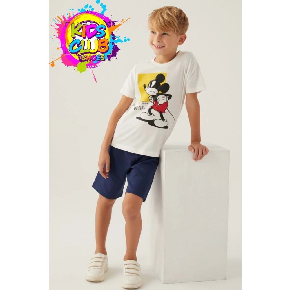 Minnie Mouse Lisanslı D4883 Beyond T-Shirt ve Şort Alt Üst Erkek Çocuk Takımı