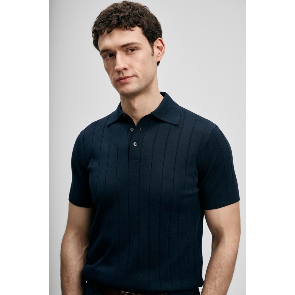 Lufian 111090137 Bold Erkek Pamuklu Tişört Erkek T-Shirt