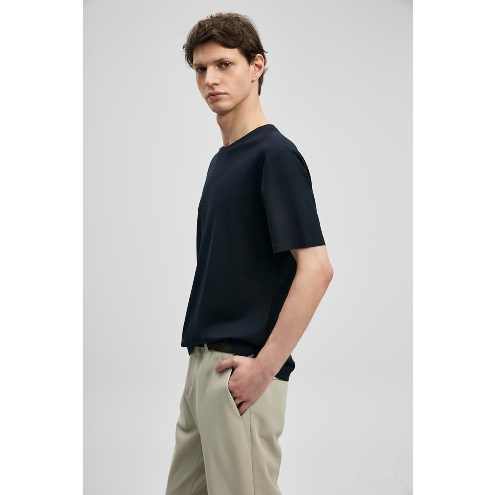 Lufian 111020323 Fınto Modern Grafik Erkek T- Shirt Tişört Erkek Tişort