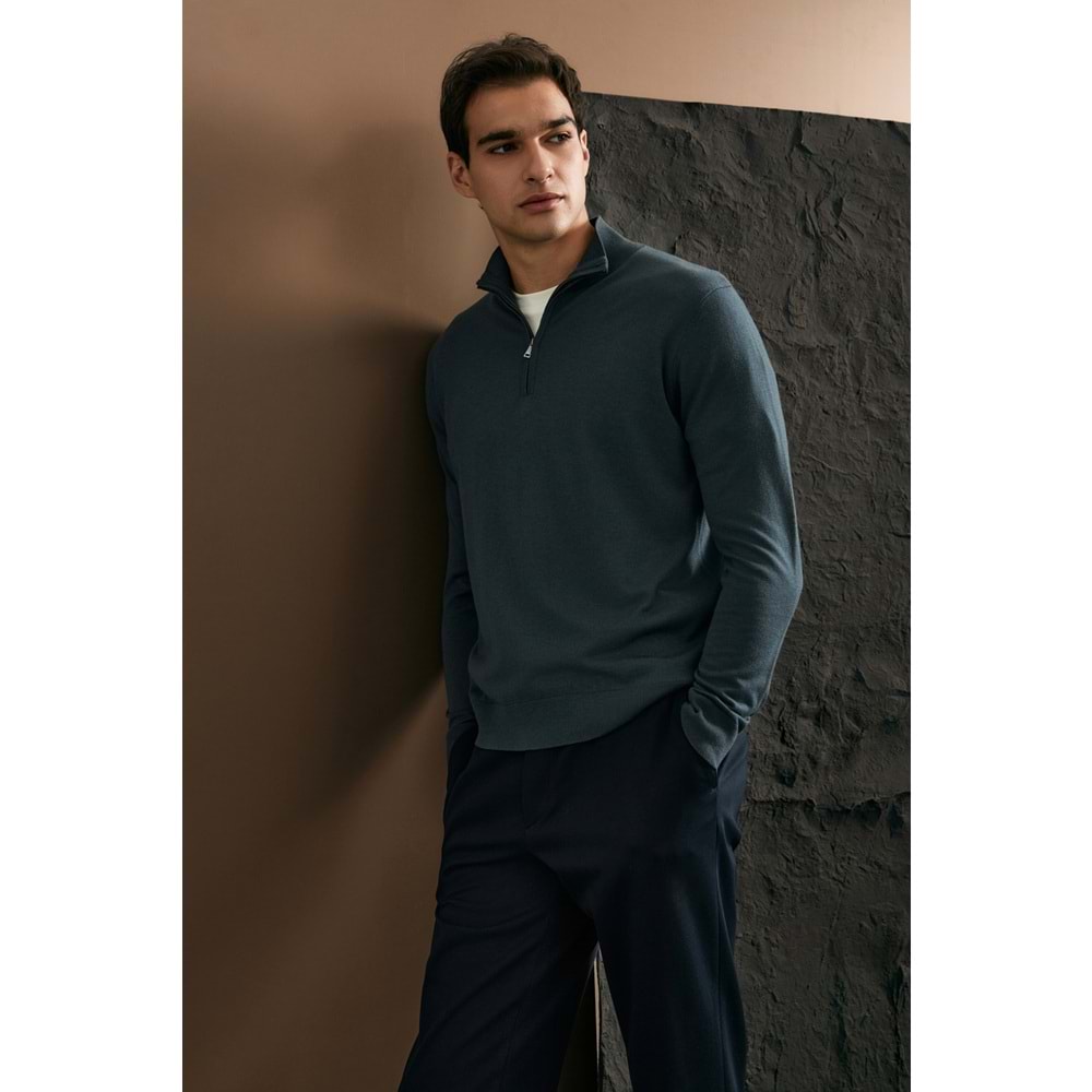 Lufian 112090201 Opulent Yün Karışımlı Fermuarlı Dik Yaka Triko Kazak Erkek Sweatshirt