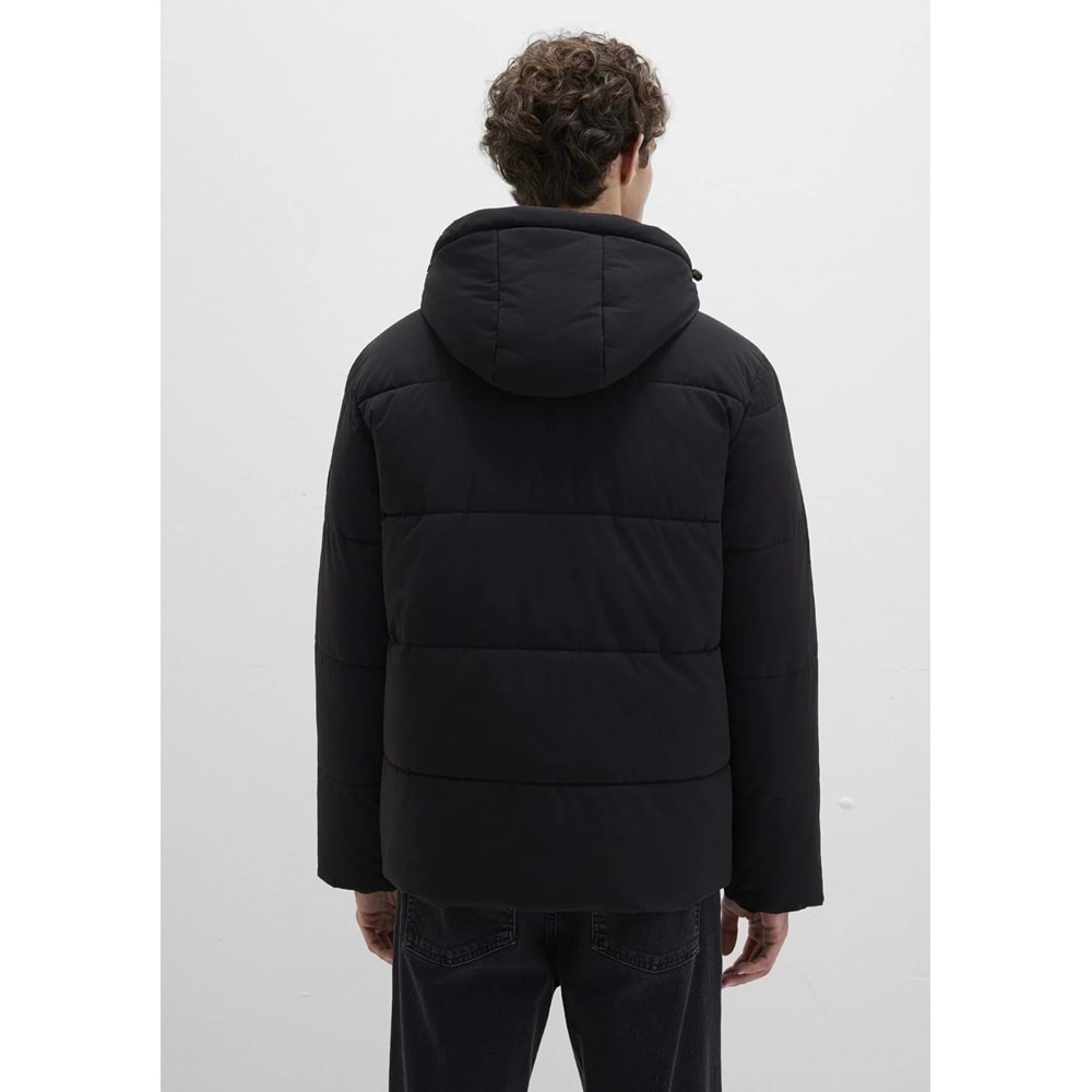 Mavi M0110211-900 Mavi Kapüşonlu Şişme Mont Erkek Mont