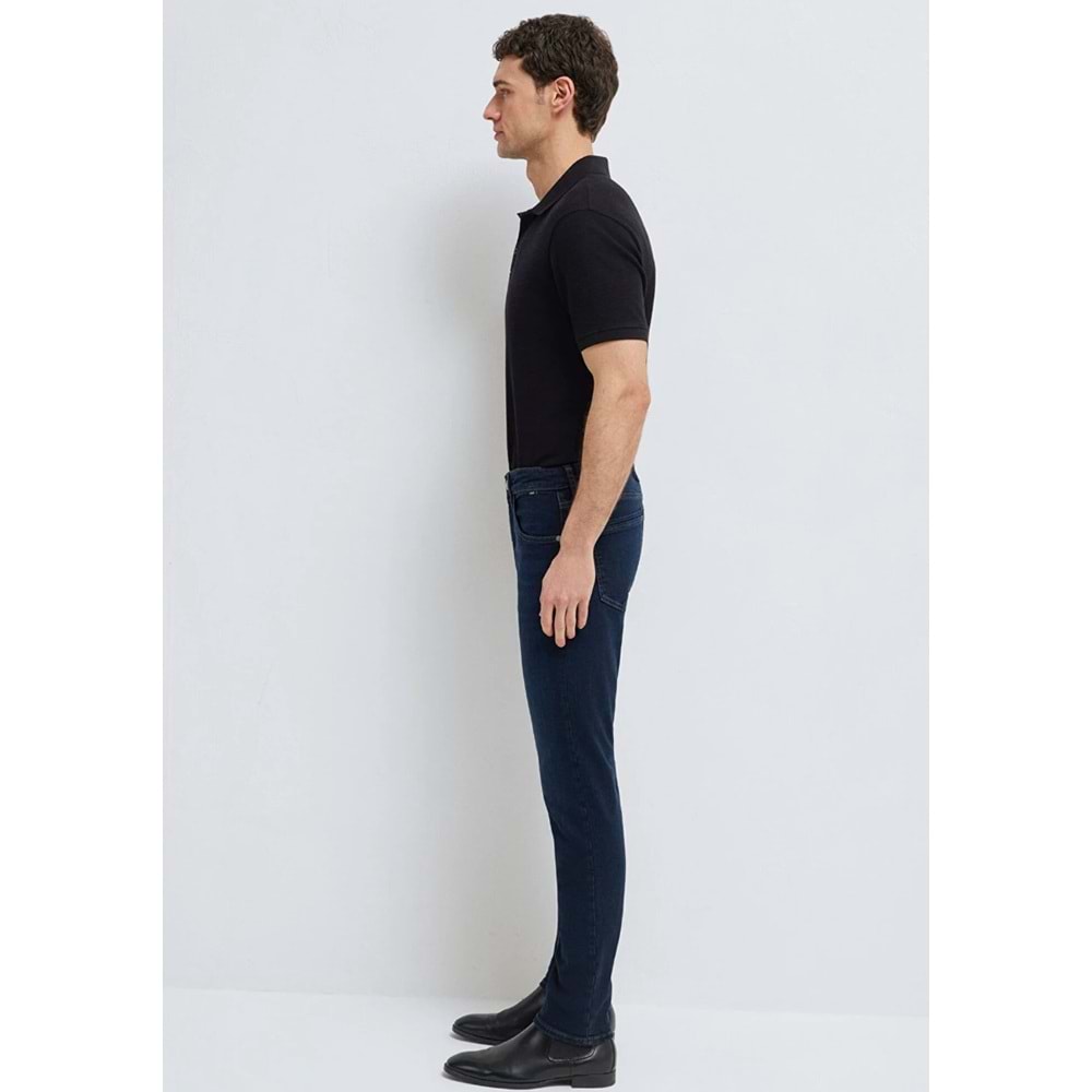 Mavi M0042487838 James Premium Blue Koyu Mürekkep Jean Pantolon Erkek Kot Pantolon