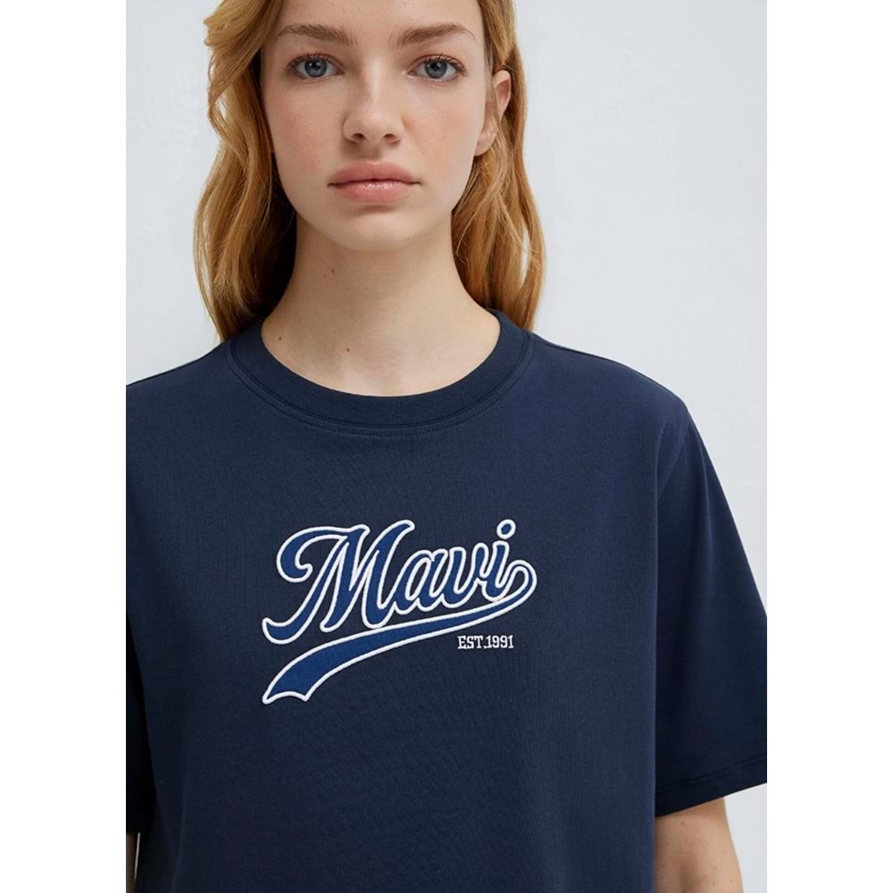 Mavi M1613565-82318 Mavi Logo Nakışlı T-Shirt Kadın Tişört