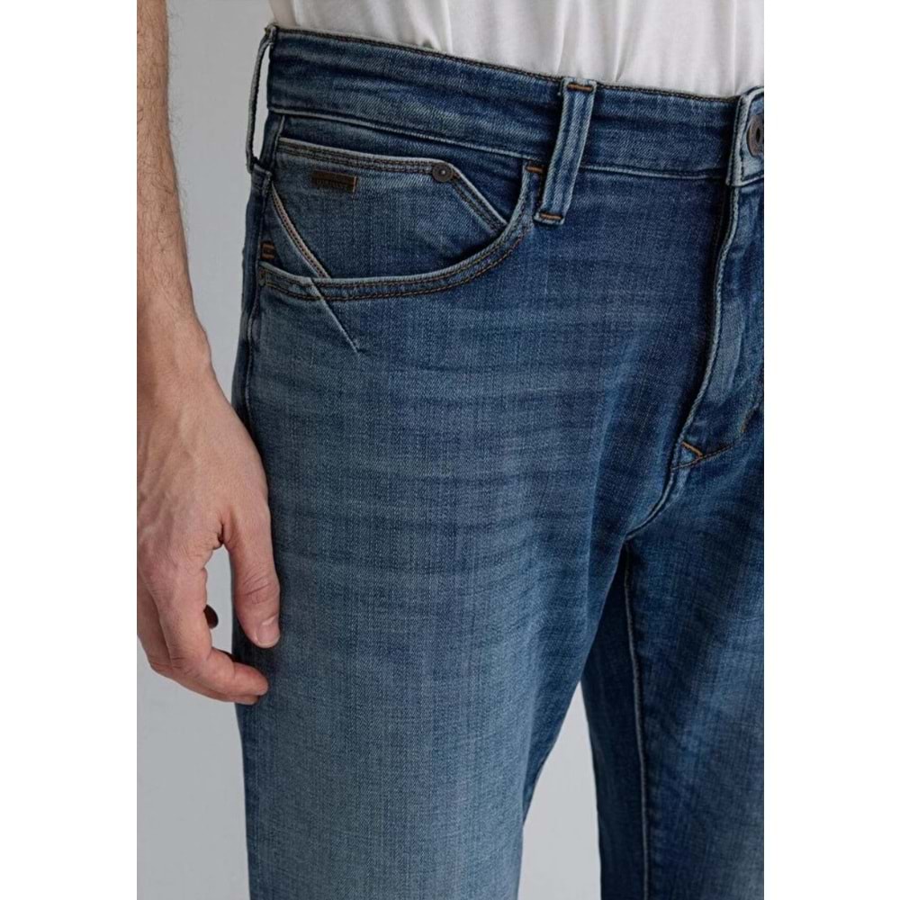 Mavi M00422A1502 Jake Dark Shaded Authentic Ultra Move Mavi Jean Pantolon Erkek Kot Pantolon