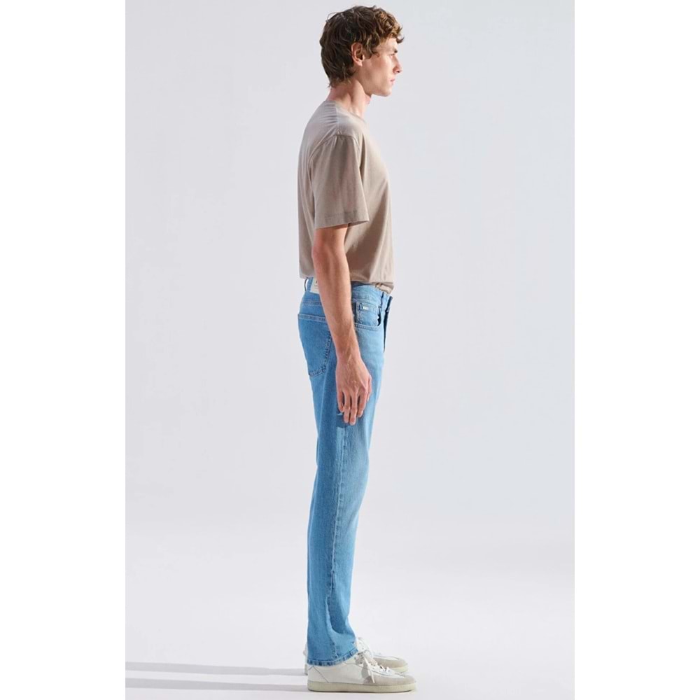Mavi M00351A3274 Marcus Lt Used Classic Denim Jean Pantolon Erkek Kot Pantolon