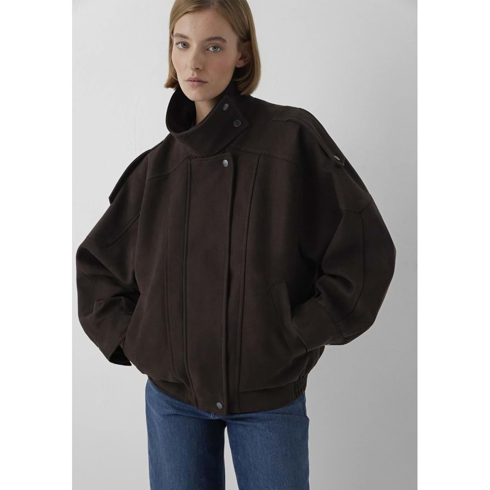 Mavi M1110904-70221 Kısa Trençkot Ceket Kadın Mont