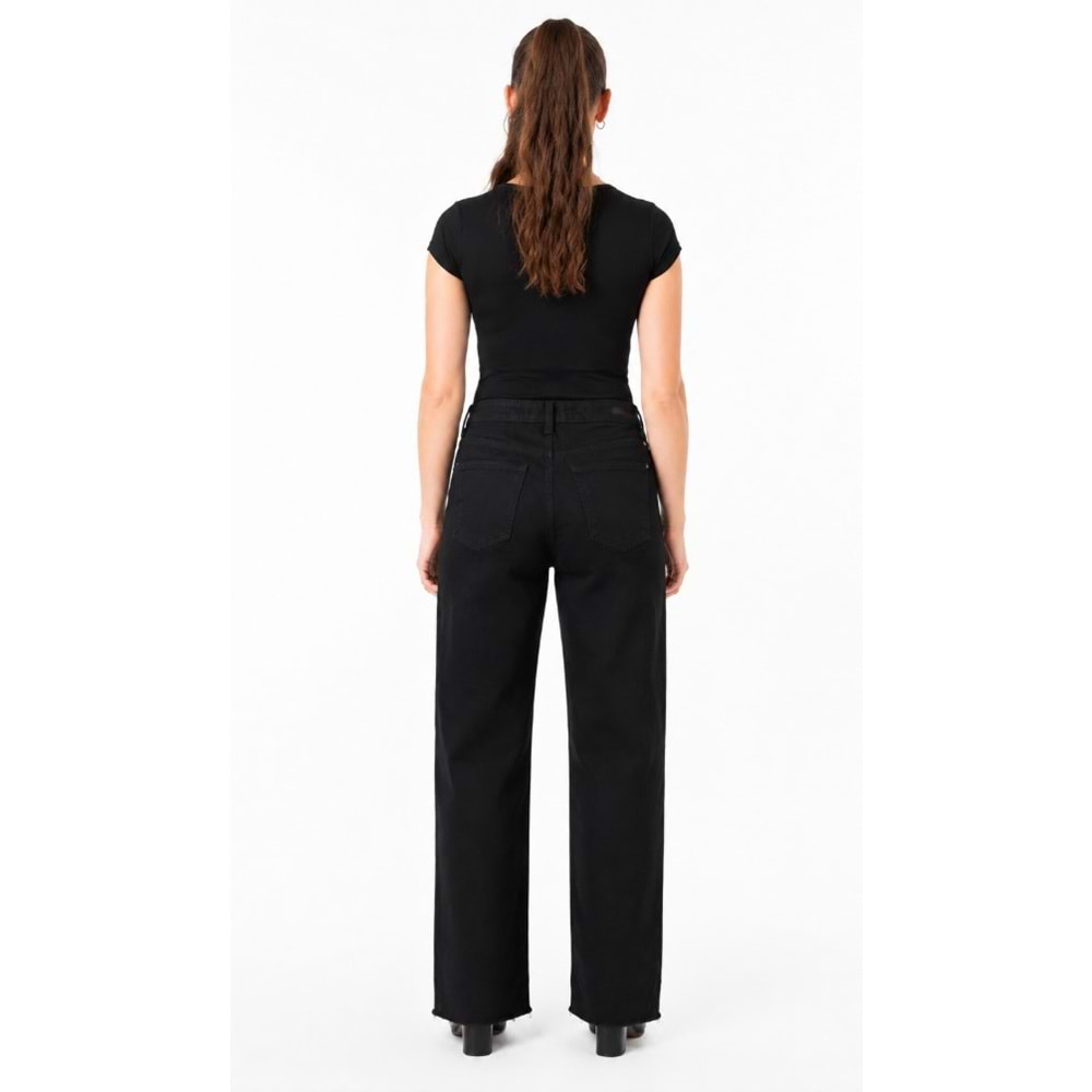 Mavi M1010152-A3801 Malibu Black Classic Denim Jean Kadın Kot Pantolon