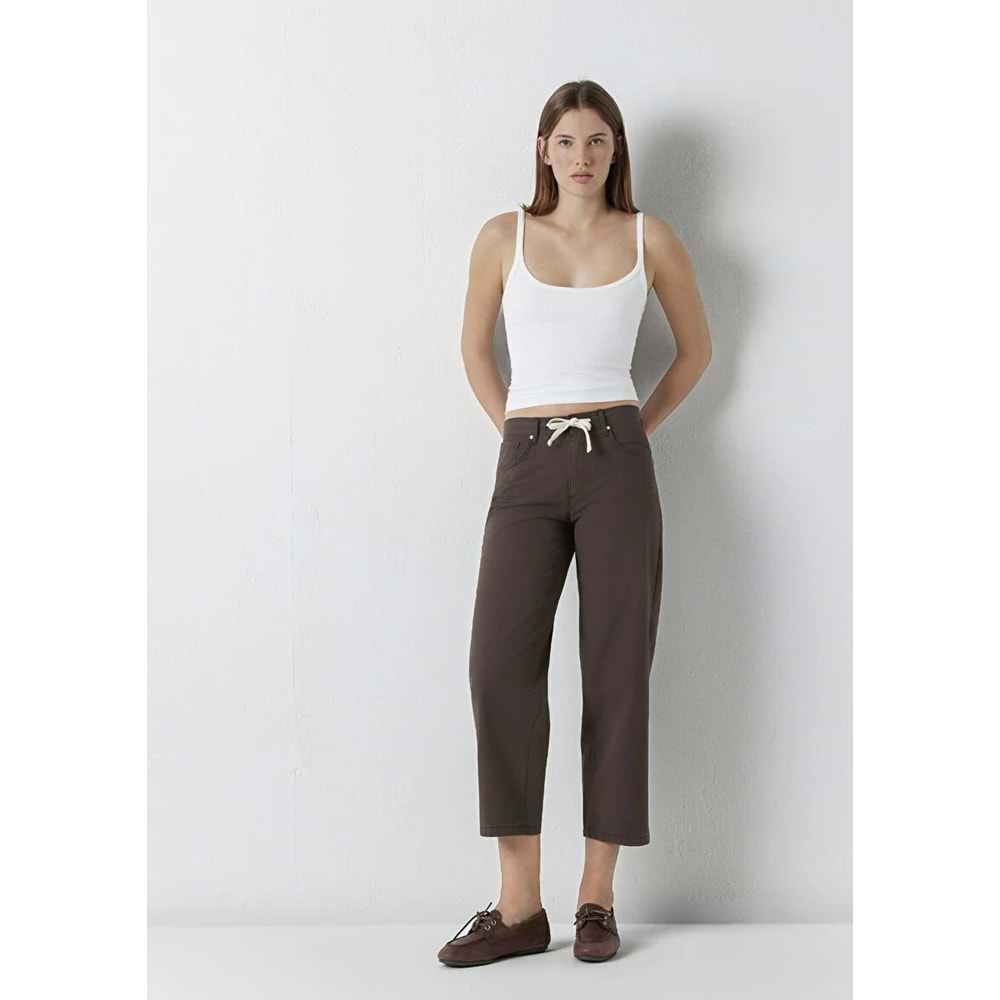 Mavi M1011274-71541 Dokuma Pantolon Bol Kesim Düz Paça Jean Kadın Kot Pantolon