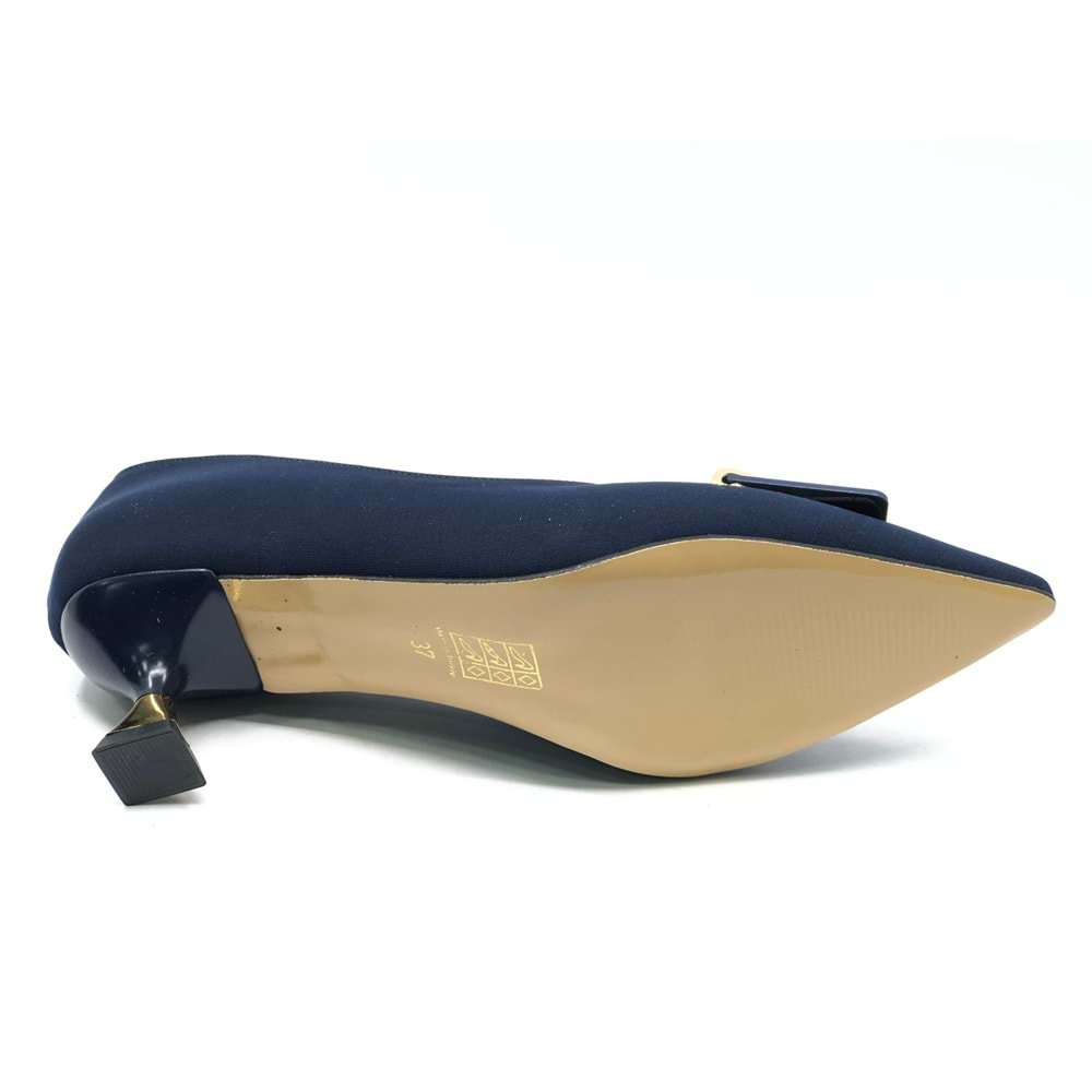 Feles Saten Kare Toka Detaylı Kısa Topuklu Stiletto Kadın Ayakkabı