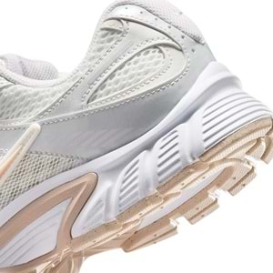 Nike V5 Rnr HQ7901-110 Unisex Spor Ayakkabı