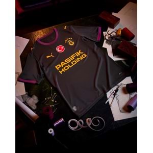 Galatasaray S.K. Siyah Forma 26/27 Deplasman Forması 5 Yıldızlı Erkek Forma