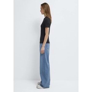 Mavi M1600963-900 Mavi Soft-Premium Basic Modal Karışımlı T-Shirt Kadın Tişört