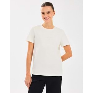 Skechers W Essential Crewneck T-shirt S2510029-102 Kadın Tişört