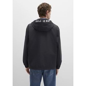 Mavi M0110641-71379 Mavi Su İtici Kapüşonlu Erkek Mont