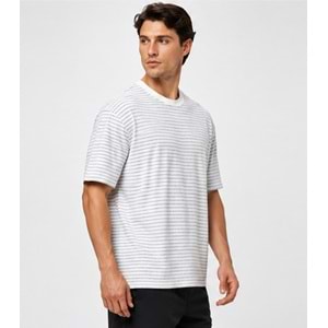 Mavi M0613317-86623 Mavi Çizgili Sky Captain Tişört Erkek T-Shirt