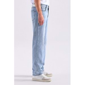 Mavi M00202A3987 Hunter Classic Denim Buz Mavisi Jean Pantolon Erkek Kot Pantolon