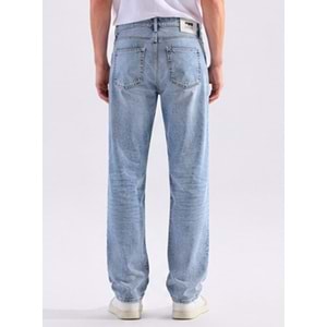 Mavi M00202A3987 Hunter Classic Denim Buz Mavisi Jean Pantolon Erkek Kot Pantolon