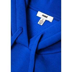 Mavi M1600361-70758 Mavi Logo Baskılı Kapüşonlu Kadın Sweatshirt