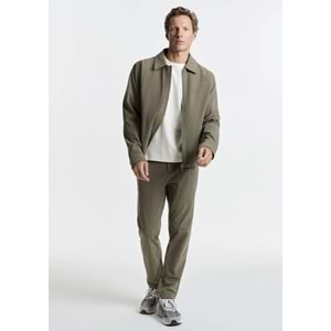 Mavi M0010632-86749 Mavi Kadife Jogger Pantolon Erkek Pantolon