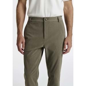 Mavi M0010632-86749 Mavi Kadife Jogger Pantolon Erkek Pantolon