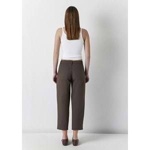 Mavi M1011274-71541 Dokuma Pantolon Bol Kesim Düz Paça Jean Kadın Kot Pantolon