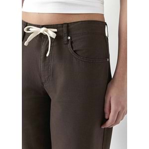 Mavi M1011274-71541 Dokuma Pantolon Bol Kesim Düz Paça Jean Kadın Kot Pantolon