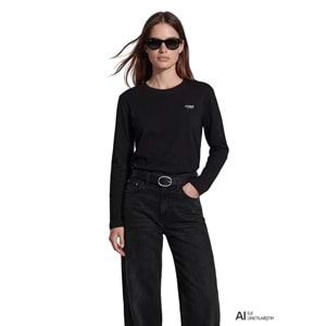Mavi M1620079-900 Mavi Jeans Baskılı Tişört Kadın Tişört