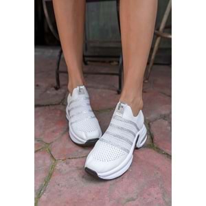 Kocamanlar 486401 Sneaker Gizli Topuk Kadın Spor Ayakkabı