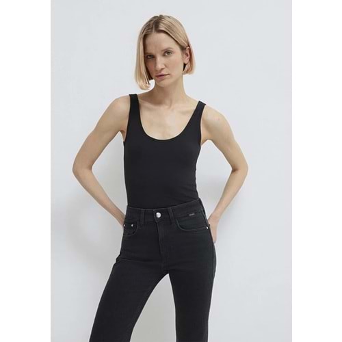 Mavi M164156-900 Mavi Basic Stretch Atlet Kadın Tişört