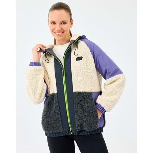Skechers S232311-102 W Outdoor Fleece Full Zip Sherpa Kadın Mont Kadın Kaban