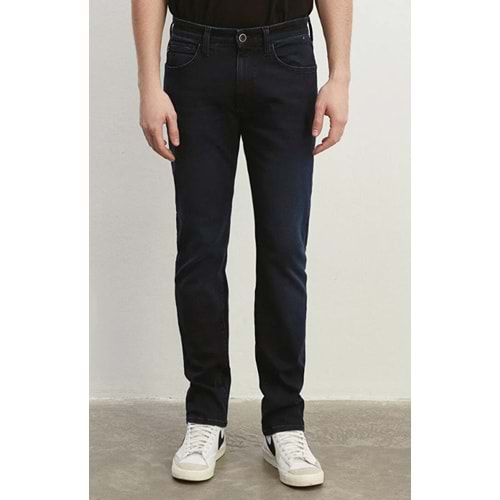 Mavi 0035186541 Marcus Pro Sport Mürekkep Mavi Jean Pantolon Erkek Kot Pantolon