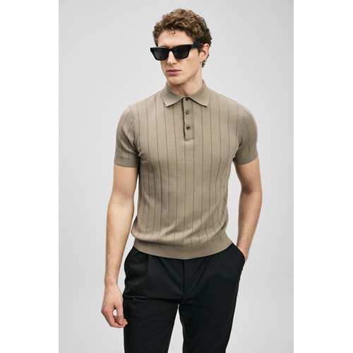 Lufian 111090137 Bold Erkek Pamuklu Tişört Erkek T-Shirt