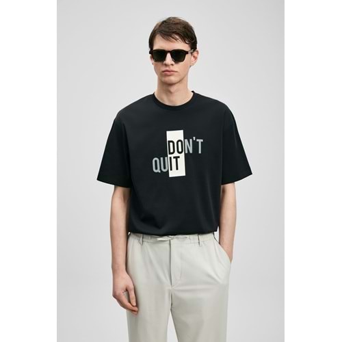 Lufian 111020285 Carl Modern Grafik T- Shirt Tişört Erkek Tişort