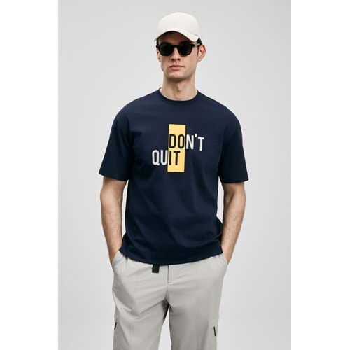 Lufian 111020285 Carl Modern Grafik T- Shirt Tişört Erkek Tişort