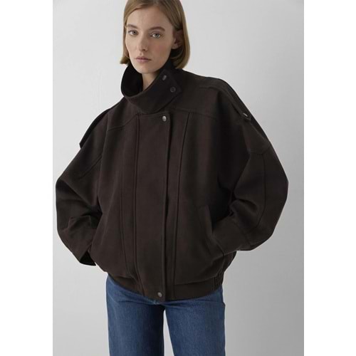 Mavi M1110904-70221 Kısa Trençkot Ceket Kadın Mont