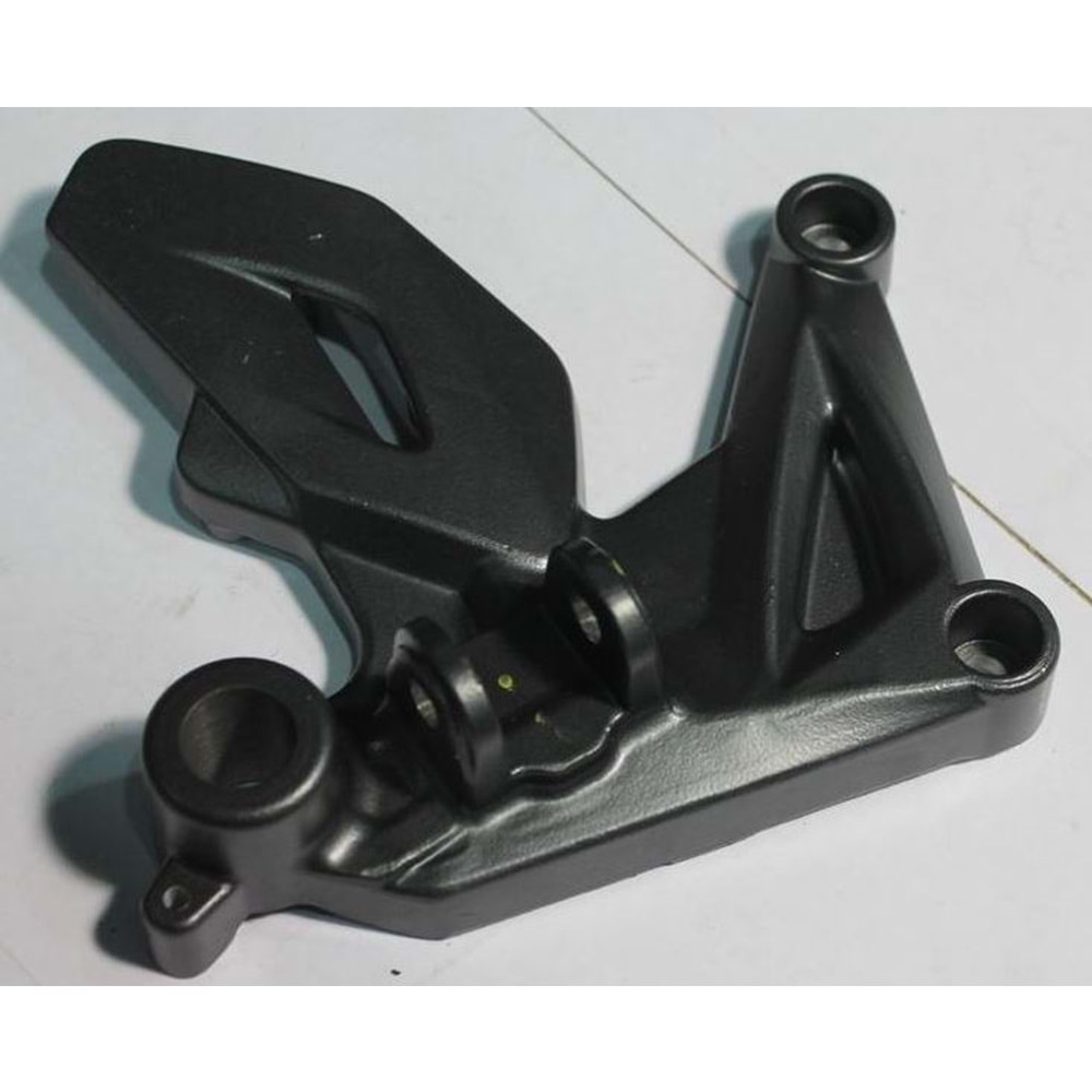 BAJAJ PULSAR NS150 NS160 NS200 RS200 KOYU GRİ SAĞ SÜRÜCÜ BASAMAK DEMİRİ 56JL5F1Y