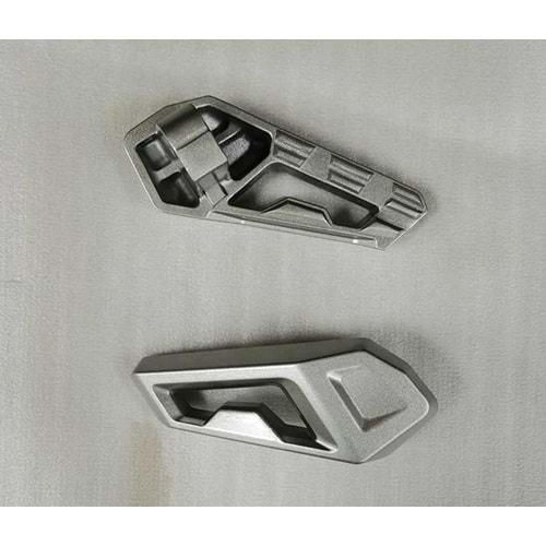 SYM ADX 125 SOL YOLCU BASAMAK BRAKETİ 50716-ZHA-000