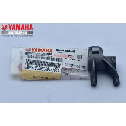 YAMAHA X MAX 250-300 18-24 EGZOZ PİYANO EGZOZ HOROZU B74-E2161